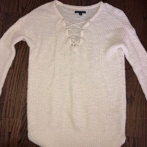 🌟AMERICAN EAGLE WHITE CROSS SWEATER🌟🌟🌟